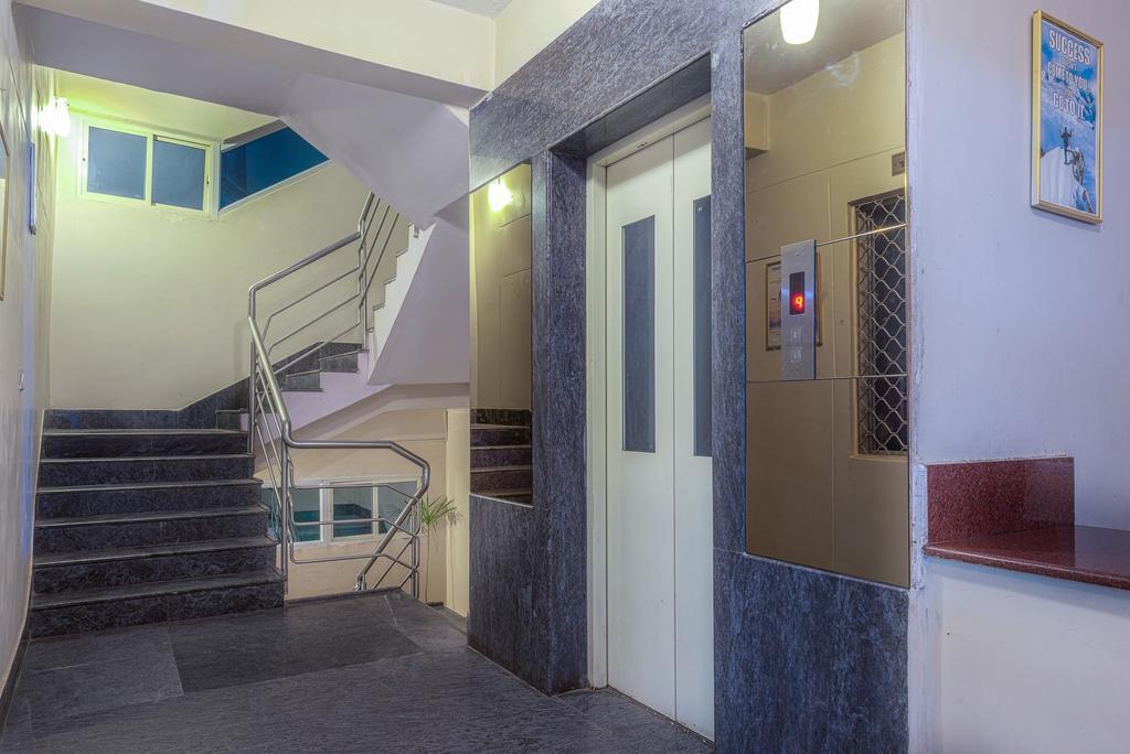 Arihant Hotel Hyderabad Exterior photo