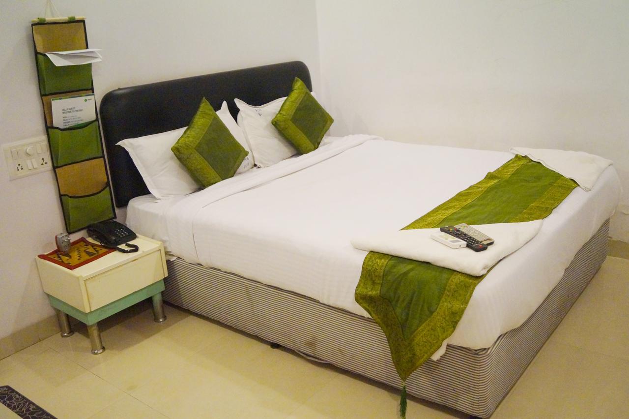 Arihant Hotel Hyderabad Exterior photo